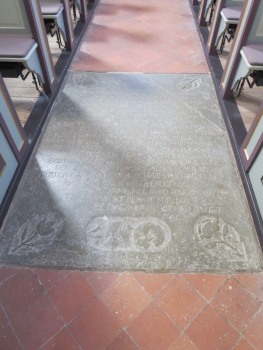 Gravsten over Niels Christoffersøn