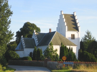 Skabersjö kyrka. Foto 18/8 2005