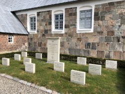 Familiegravsted for sl�gten Juul-Rysensteen