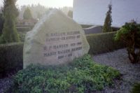 Niels Ballum Nielsens familiegravsted (foto 6/2 2005)