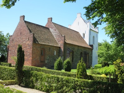 Uggel�se kirke