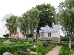 Henne kirke