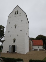 Henne kirke
