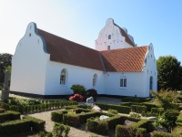 H�jby kirke. Foto 18/9 2020