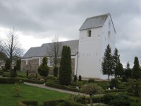 Smidstrup kirke. Foto 29/4 2022.
