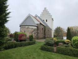 Tr�den kirke