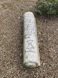 Bondegravsten