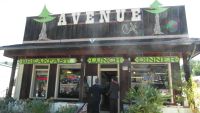 Avenue Caf� i Miranda