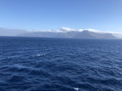 Robinson Crusoe Island