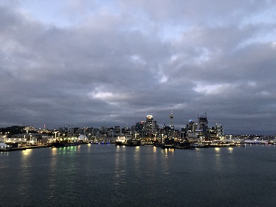 Auckland i morgengry